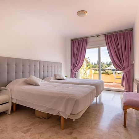 Apartamento Duplex Los Cartujanos I มาร์เบยา ภายนอก รูปภาพ