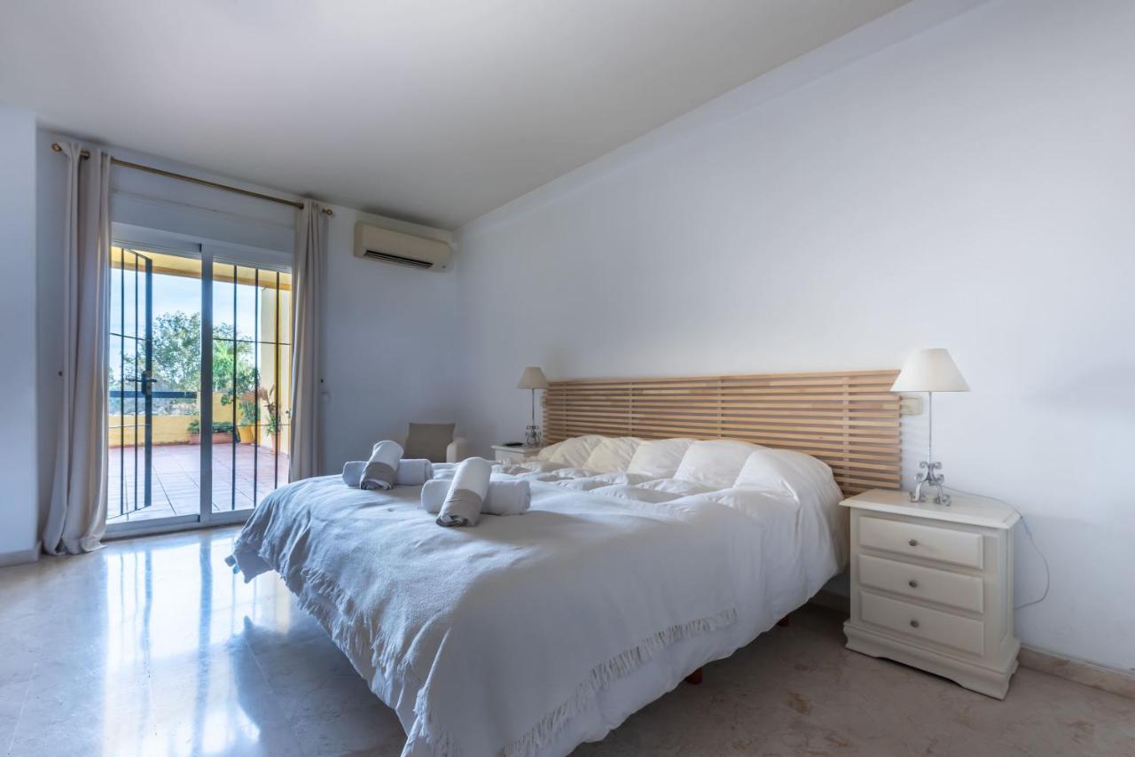 Apartamento Duplex Los Cartujanos I มาร์เบยา ภายนอก รูปภาพ