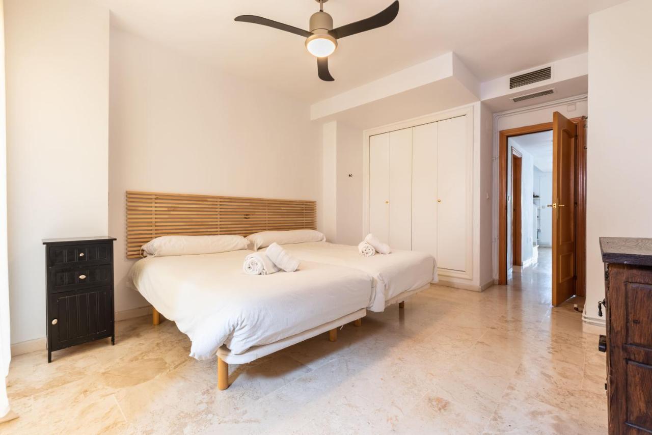 Apartamento Duplex Los Cartujanos I มาร์เบยา ภายนอก รูปภาพ